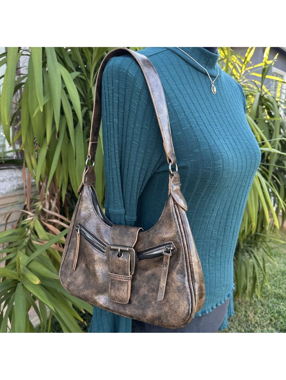 Y2K Brown Leather Purse | Faux Leather with Magnetic Clasp